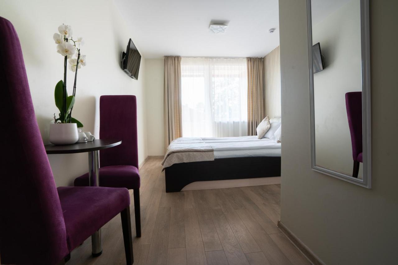 Floros Simfonija Hotel Sventoji Bagian luar foto